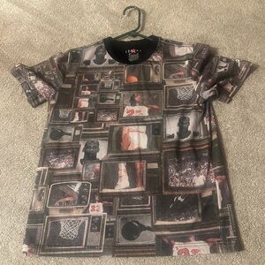 Graphic T-Shirt with Vintage TV Print boys xl